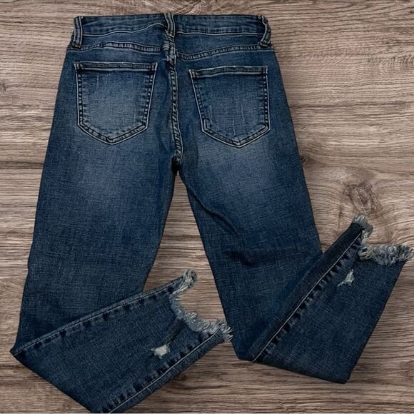 Pistola Jeans ladies Distressed Raw Hem Skinny Denim Blue Jeans Size 25 - Picture 8 of 13